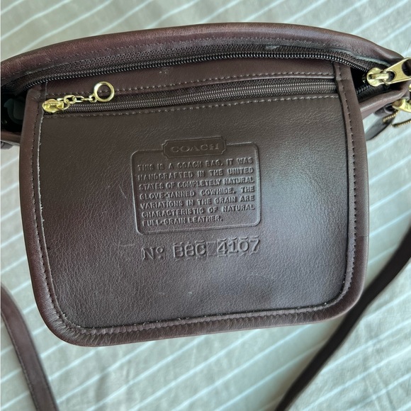 Vintage Coach 4107 SoHo Mini Basket Bag in Mahogany & Brass Hardware - Picture 9 of 10